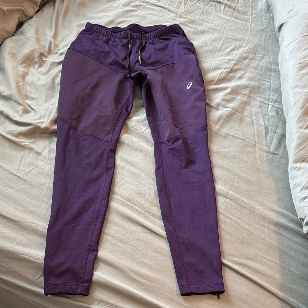 Asics Winter Leggings in Deep Purple